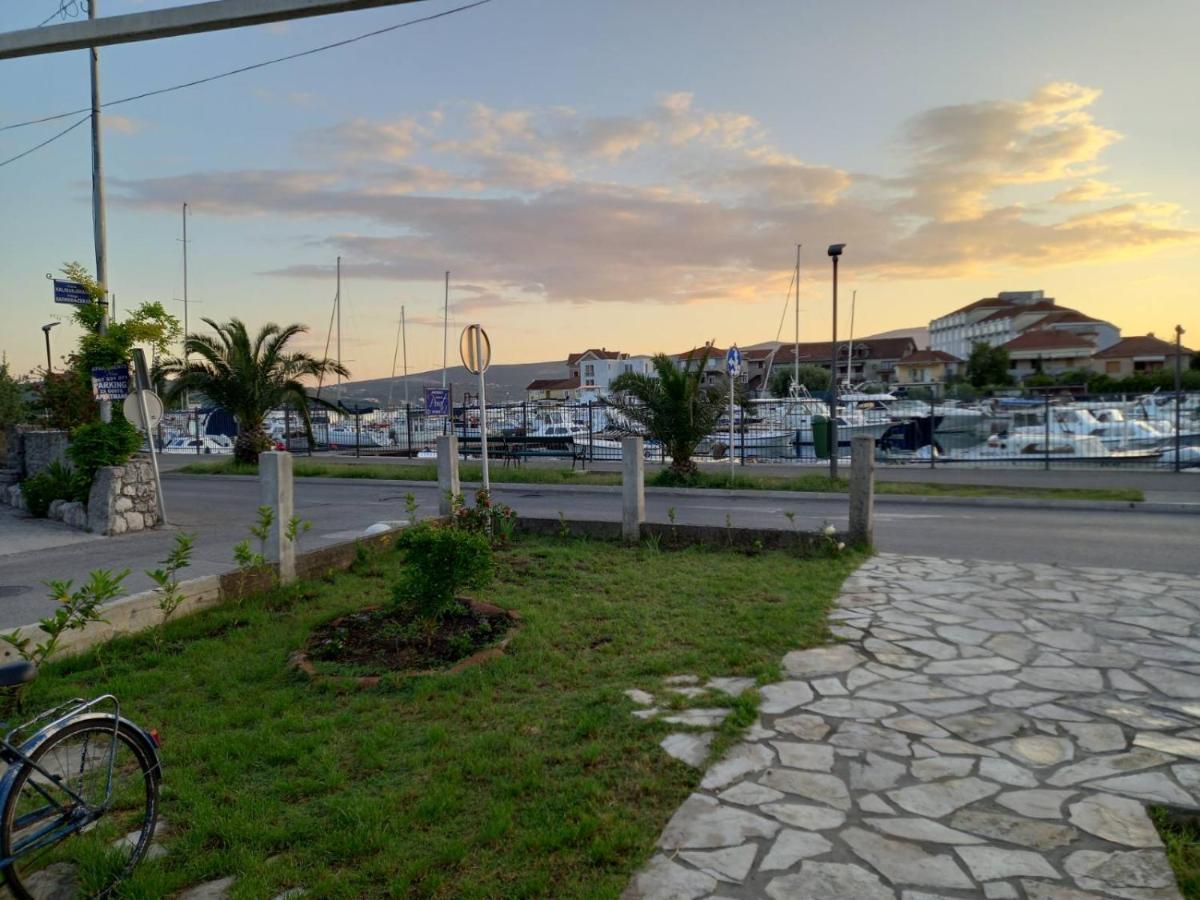 Old Marine House Apartment Tivat Luaran gambar