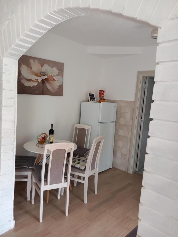 Old Marine House Apartment Tivat Luaran gambar